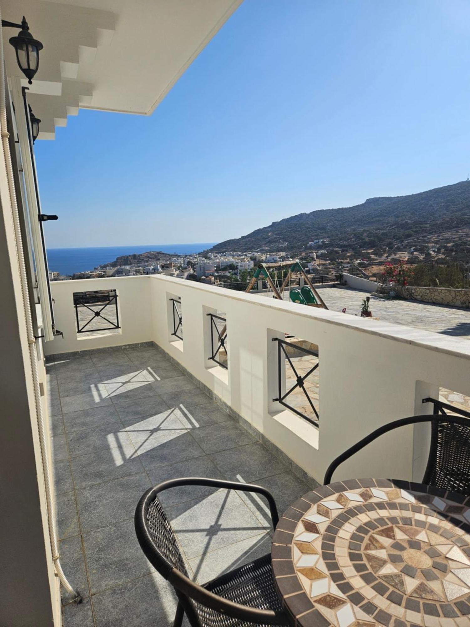 Damatria Studio Karpathos Buitenkant foto